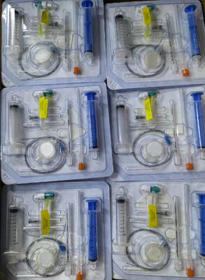 Goede prijs Steriele CVC-kit met 8 Fr x 20 cm dubbel-lumen katheter en 18 GA introducer naald voor ICU en chirurgisch gebruik online