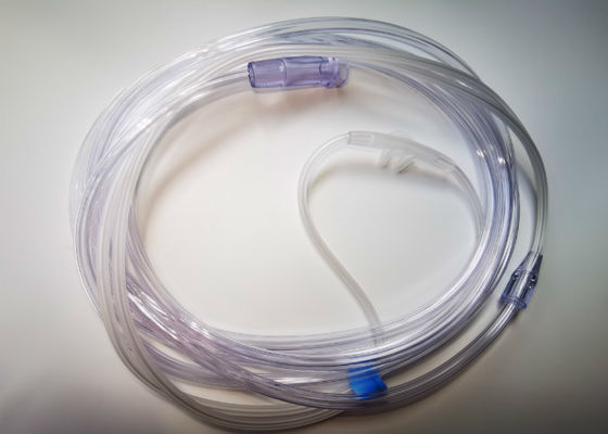 Goede prijs Gebogen Neuscannula het Lumen Medische Rang van de Buiszuurstof Ademhalings online