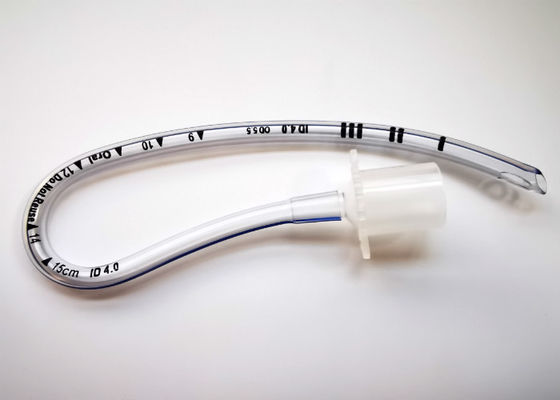 Goede prijs Pvc Voorgevormde Rae Endotracheal Tube 4.0mm Mondelinge Tracheale Intubatie online