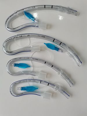 Goede prijs Medische Mondelinge Endotracheal Buis 5.5mm van Balloncuffed Neus de Intubatiebuis van pvc online